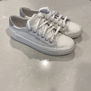Womens Keds leather tennis shoes size 8